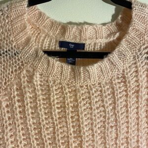 Gap Women's Pink Sweater
